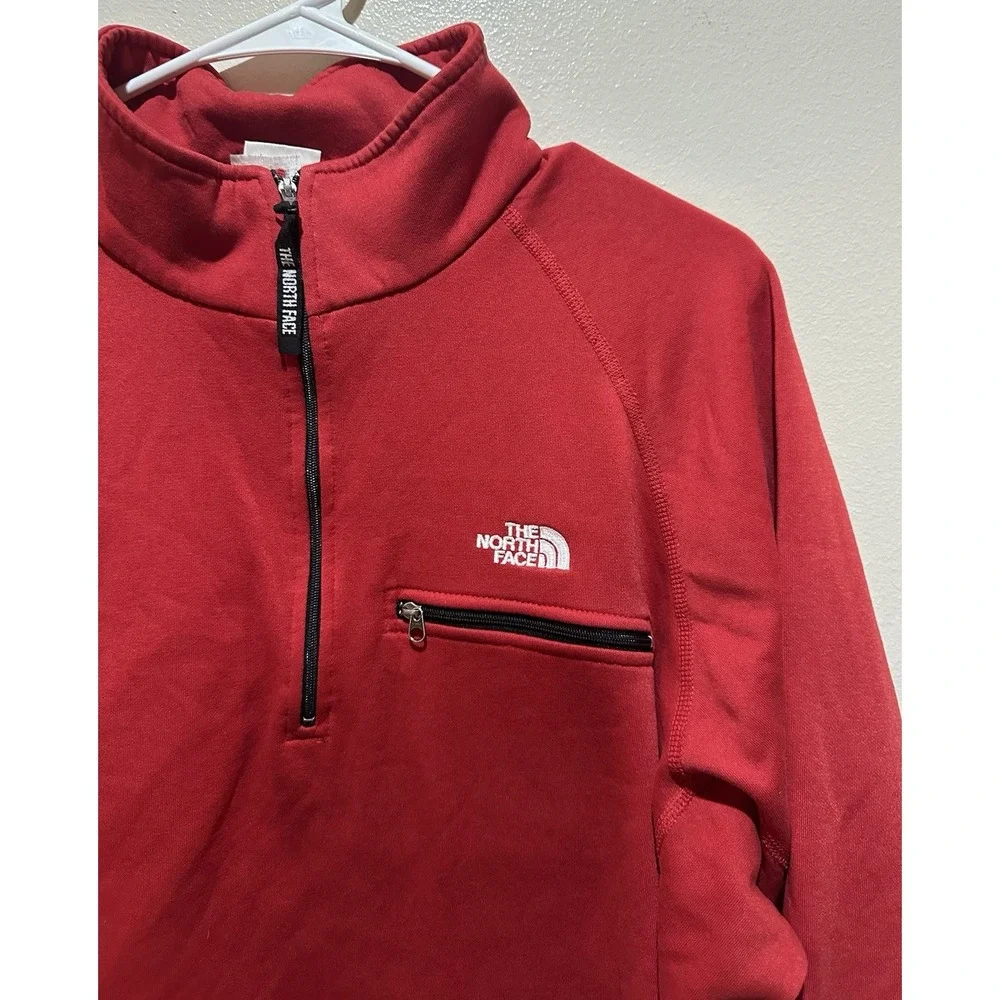 The North Face Men's Made In The USA Ultrawick Quarter Zip Pullover Size M - Red